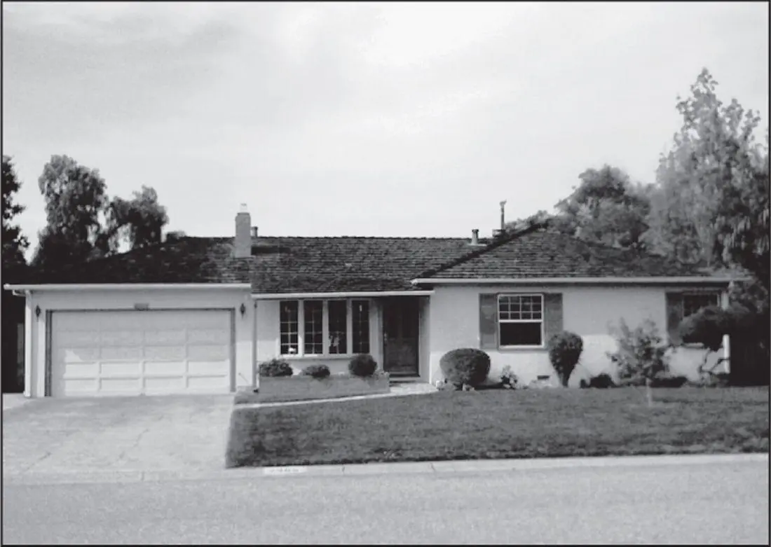 The Los Altos house with the garage where Apple was born In the Homestead - фото 3