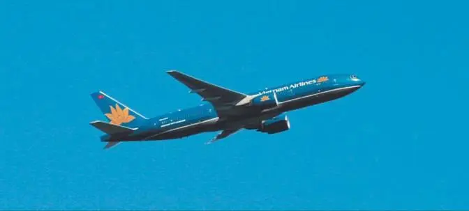 Самолет нарушитель Boeing 777200 авиакомпании Vietnam Airlines - фото 6