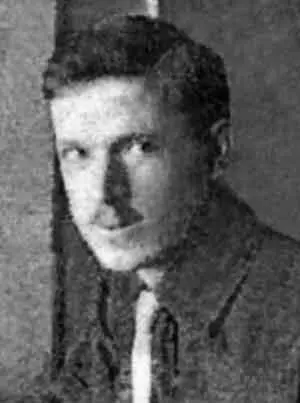 И М Великанов З И Михайлова В 1937 г институт перевели на остров - фото 121