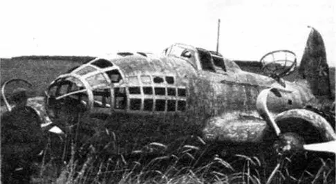 Бомбардировщик Ил4 после вынужденной посадки В феврале 1941 г в РККА была - фото 2