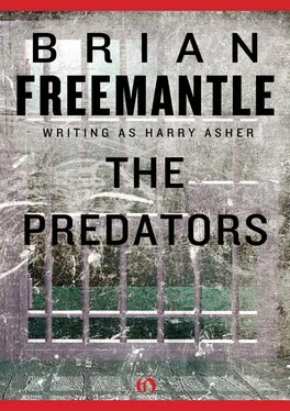 Brian Freemantle The Predators обложка книги