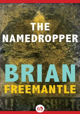 Brian Freemantle The Namedropper обложка книги