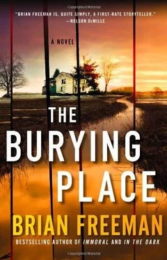 Brian Freeman The Burying Place обложка книги