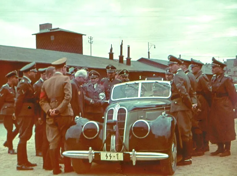 Наконец Шульцу доставили тощий конверт со штампом канцелярии председателя В - фото 6