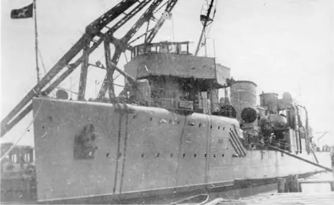 Эскадренный миноносец Валериан Куйбышев вверху на Севере 1939 г - фото 88