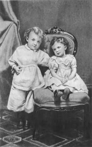 Володя Ульянов с сестрой Ольгой Симбирск 1874 г Семья Ульяновых Слева - фото 21