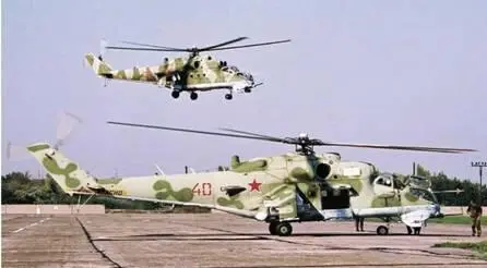Ми24ВП уходит на выполнение учебной задачи на полигон В блоках В8В20А под - фото 17