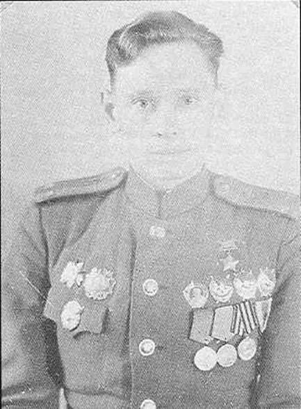 Долгушин Сергей Федорович родился 25 сентября 1920 года Герой Советского - фото 34