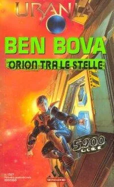 Ben Bova Orion tra le stelle обложка книги