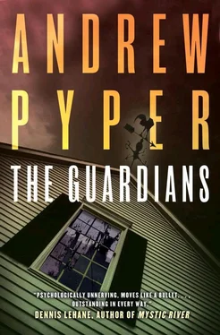 Andrew Pyper The Guardians обложка книги