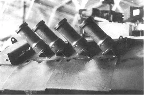 Установка системы 902 на Т80У Встроенная динамическая защита переднего листа - фото 78