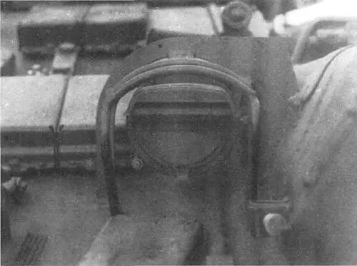 Внешнее светотехническое оборудование на одной из модификаций Особое место в - фото 87
