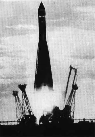 Космодром 12 апреля 1961 года Облетевший Землю корабль Восток - фото 36