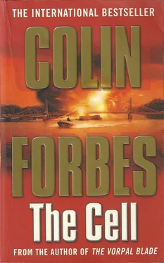 Colin Forbes Cell обложка книги