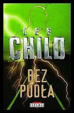 Lee Child Bez Pudła обложка книги