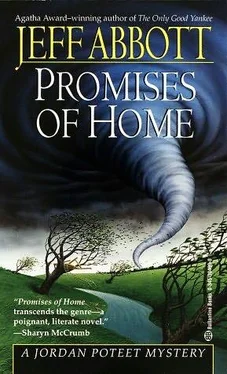Jeff Abbott Promises of Home обложка книги