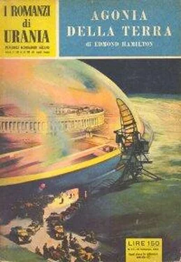 Edmond Hamilton Agonia della Terra обложка книги