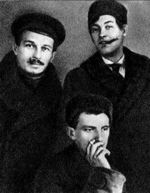 Художники которые вместе с Маяковским работали в РОСТА Черемных Малютин - фото 49