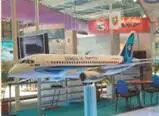 Центром экспозиции АХК Сухой на выставке Aero India 2005 стала новая большая - фото 13