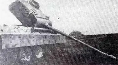 Подбитый Рг V Ausf D на Курской Дуге 1943 г Pz V Ausf А Италия 1944 г - фото 17