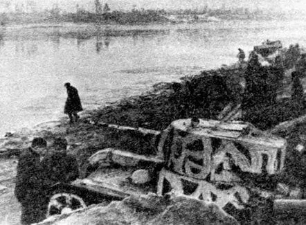 Танк Т26 в районе Невской Дубровки Ленинградский фронт 1942 год Танк Т26 - фото 50