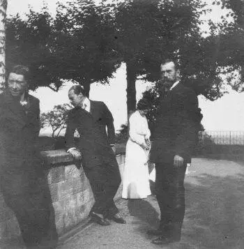 Император Николай II во время визита в Германию Фото 1910 г При этом как - фото 21