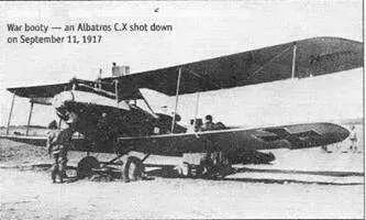 Сбитый 11 сентября Albatros СХ был захвачен трофеем В двух патрульных - фото 16