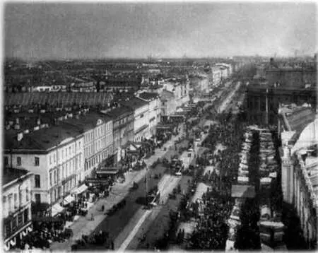 Транспорт на Невском 1900е гг Реклама на Невском 1900е гг - фото 1