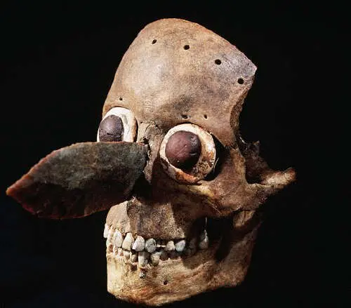 Рисунок 13 Aztec Mask with a Skull and a Sacrificial Knife Рисунок 14 Mask - фото 14