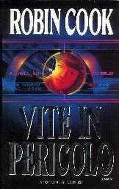 Robin Cook Vite in pericolo обложка книги