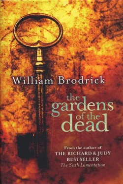 William Brodrick The Gardens of the Dead обложка книги
