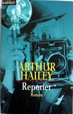 Arthur Hailey Reporter обложка книги