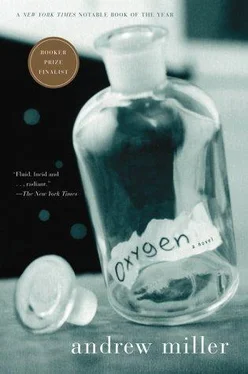 Эндрю Миллер Oxygen обложка книги