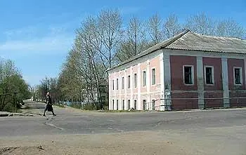 5б Советская наб б Красный берег здание библиотеки им ВИ Марченко Май - фото 13