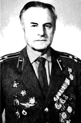 ЛВ Касаткин Камчатка конец 70х гг ЛВ Касаткин с женой Смоленск - фото 14