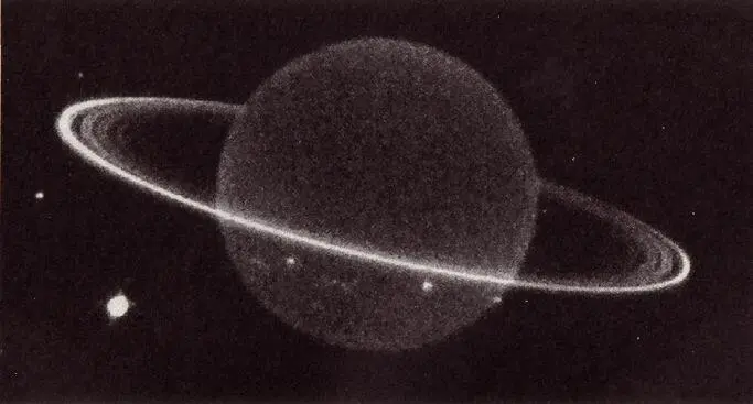fig 26 fig 27 Now this is not in the outer solar system This is - фото 31