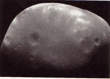 fig 28 fig 29 And I should mention that Mars itself around which - фото 33