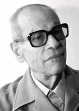 Naguib Mahfouz was born in Cairo in 1911 and began writing when he was - фото 78