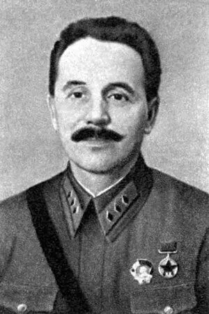 Вашугин Н Н член Военного совета Киевского Особого военного округа с 22 - фото 13