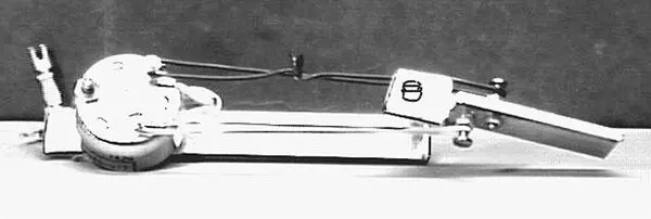 Рис 136 Первоначальный привод движения хвоста Рис 137 Окончательный - фото 225