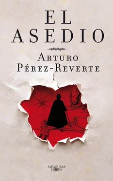 Arturo Pérez-Reverte El Asedio обложка книги