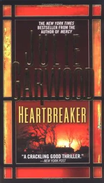 Julie Garwood Heartbreaker обложка книги