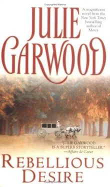 Julie Garwood Rebellious Desire обложка книги