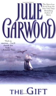 Julie Garwood The Gift обложка книги