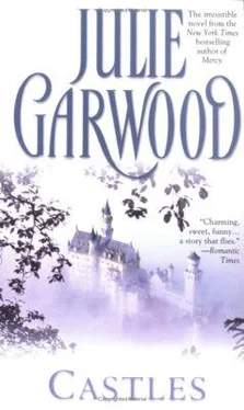 Julie Garwood Castles обложка книги