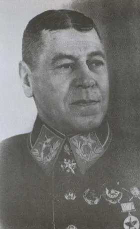Б М Шапошников А М Василевский Н Ф Ватутин - фото 12
