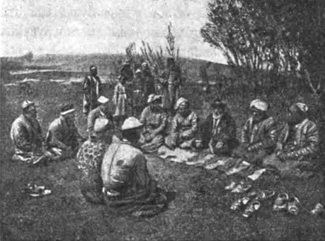 Туземный суд Ну а кто же теперь будет царемто в России осторожно - фото 12