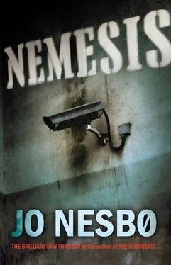 Jo Nesbo Nemesis обложка книги