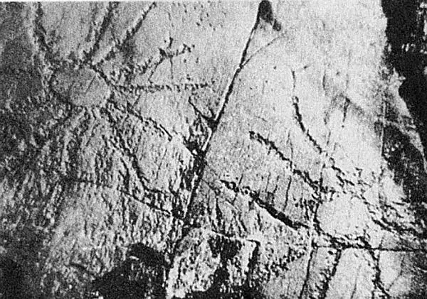 5 Доисторический рисунок из Фратела Португалия с изображением двух звезд - фото 35