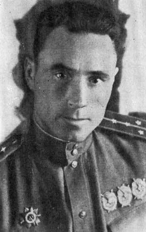 ЕА Постоюк НА Тюрин Группа летного и технического состава полка - фото 35